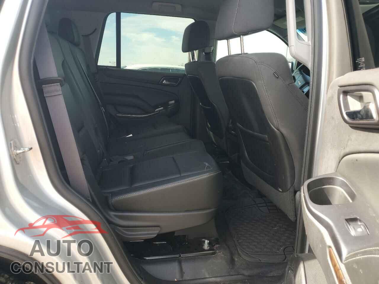 CHEVROLET TAHOE 2015 - 1GNLC2EC4FR276244