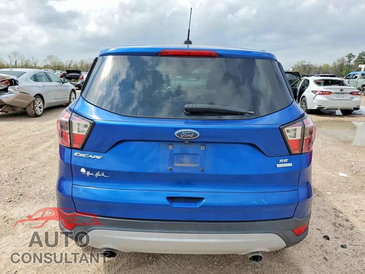 FORD ESCAPE 2017 - 1FMCU0G94HUB79150
