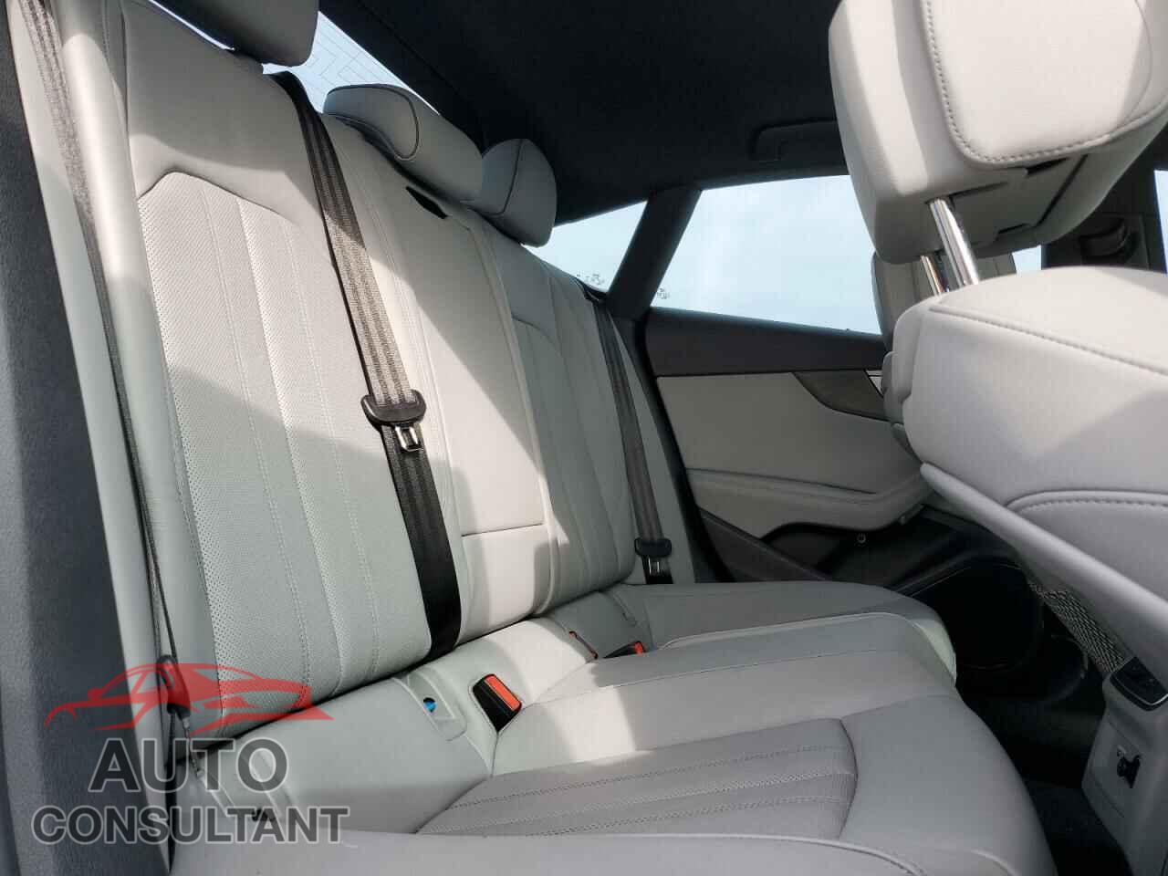 AUDI A5 2021 - WAUFACF52MA029041