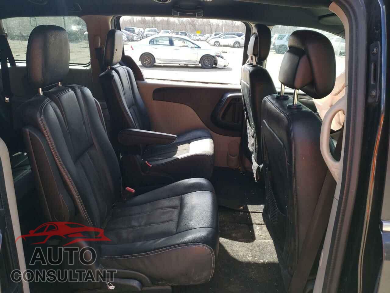 DODGE GRAND CARA 2019 - 2C4RDGCG7KR620446