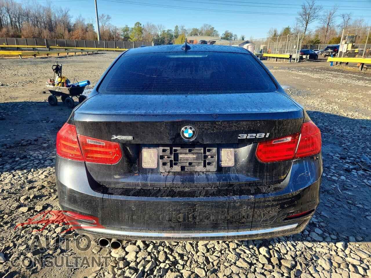 BMW 3 SERIES 2015 - WBA3B5G55FNS20006
