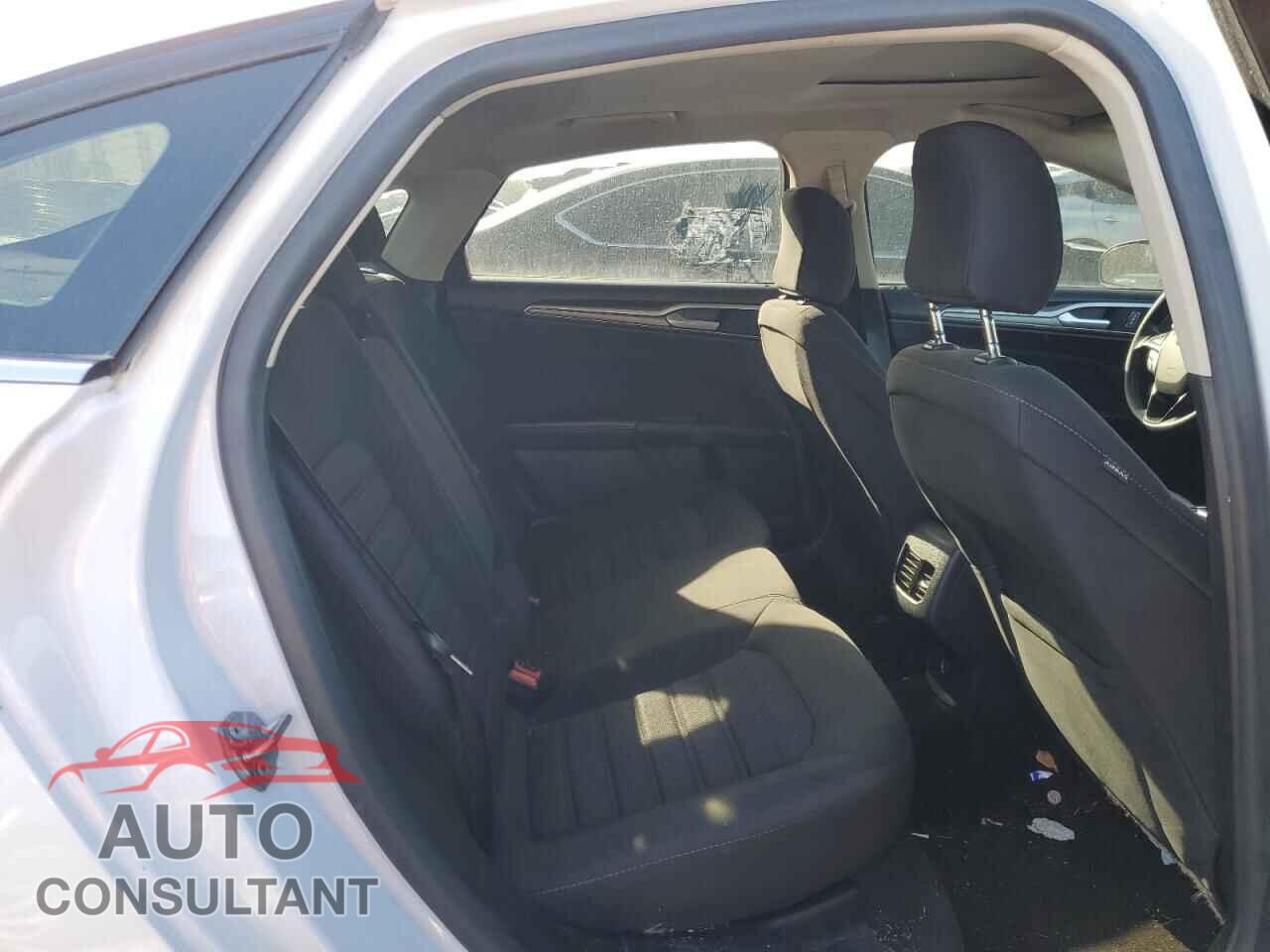 FORD FUSION 2020 - 3FA6P0HD6LR190815