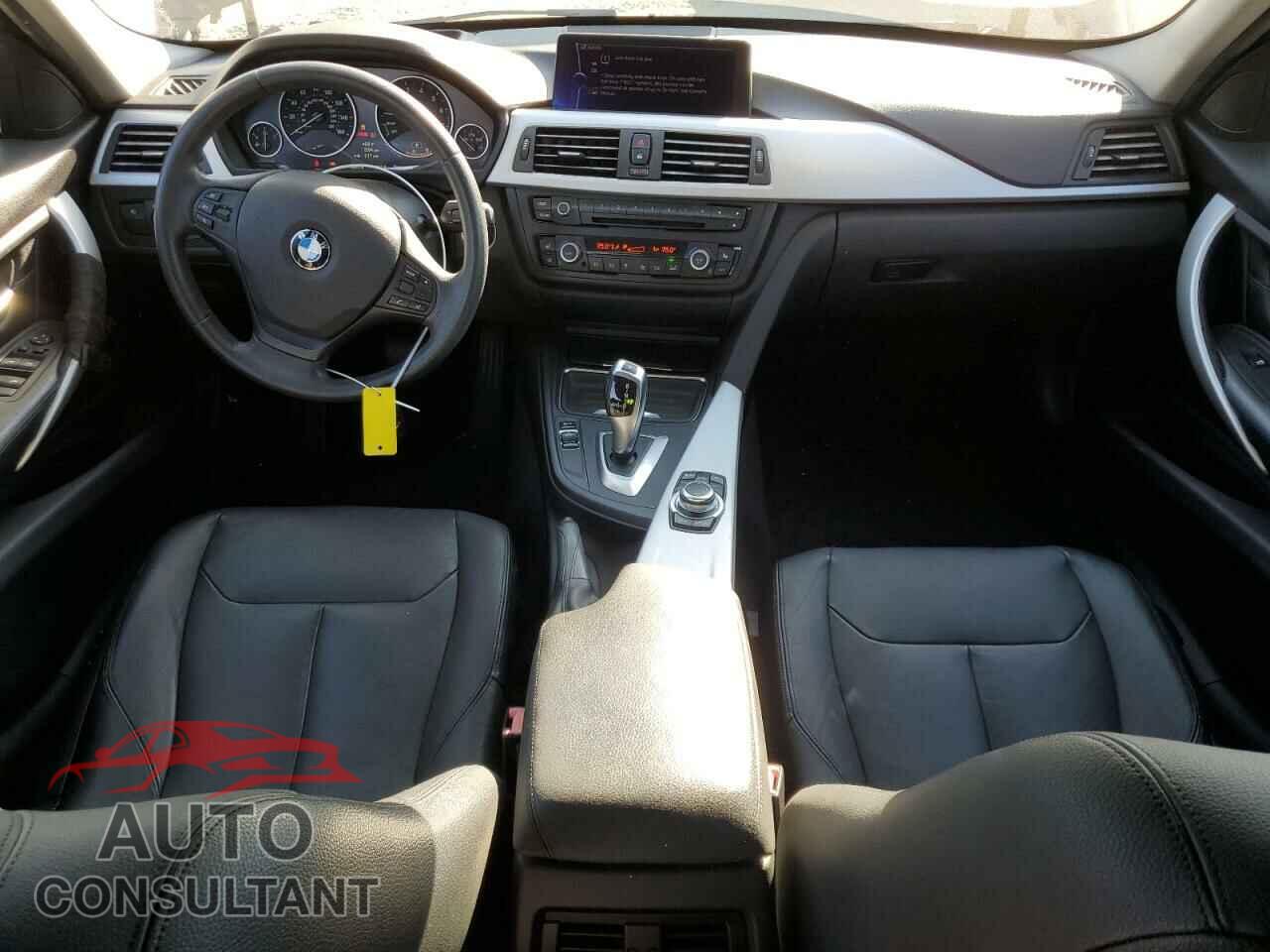 BMW 3 SERIES 2013 - WBA3A5C5XDF352162