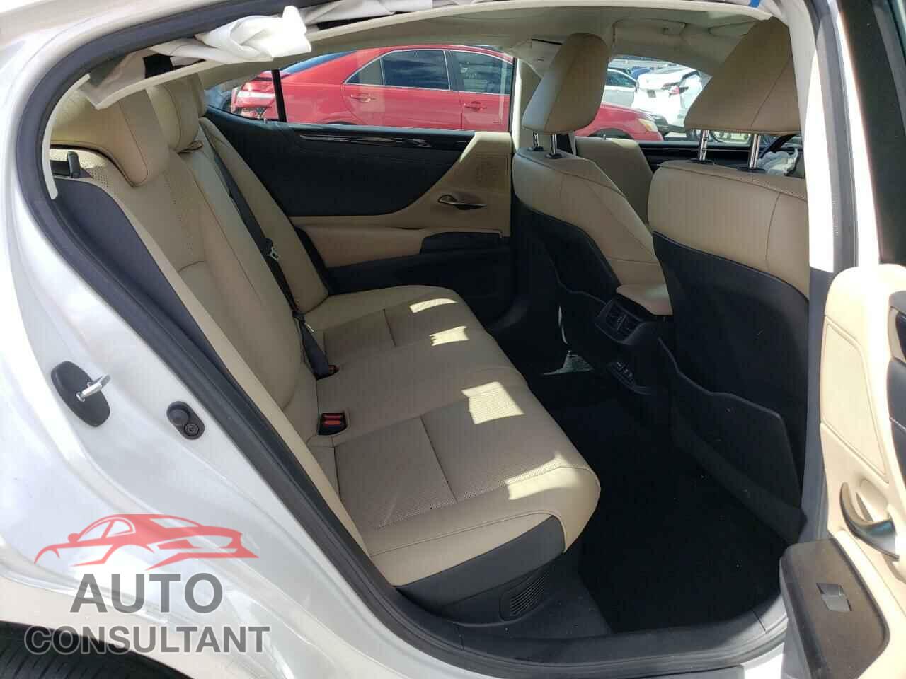 LEXUS ES300 2020 - 58AD21B13LU009848