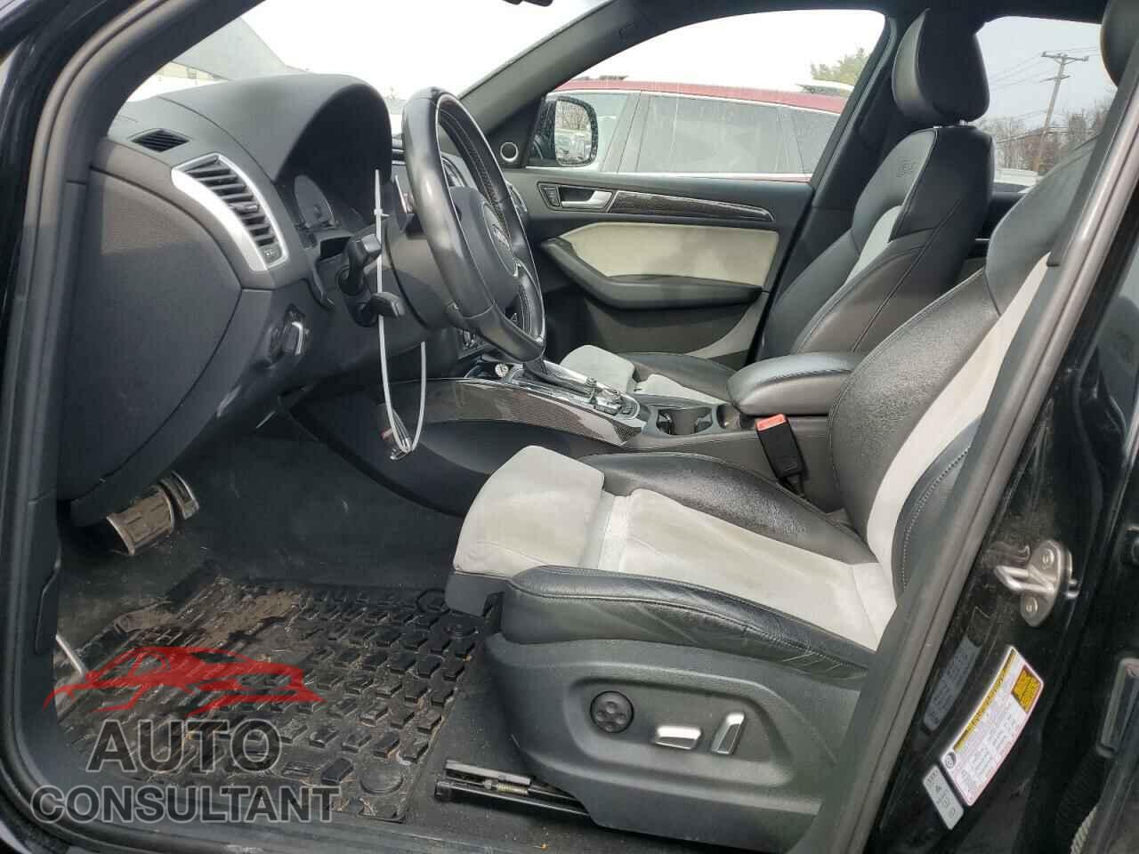 AUDI SQ5 2016 - WA1CCAFP0GA089002