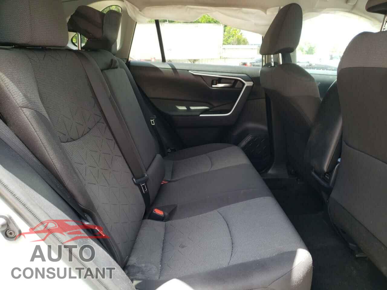 TOYOTA RAV4 2021 - 2T3W1RFV1MC087652