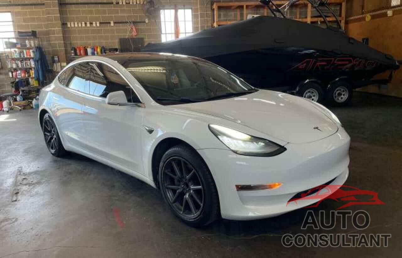 TESLA MODEL 3 2018 - 5YJ3E1EA9JF035113