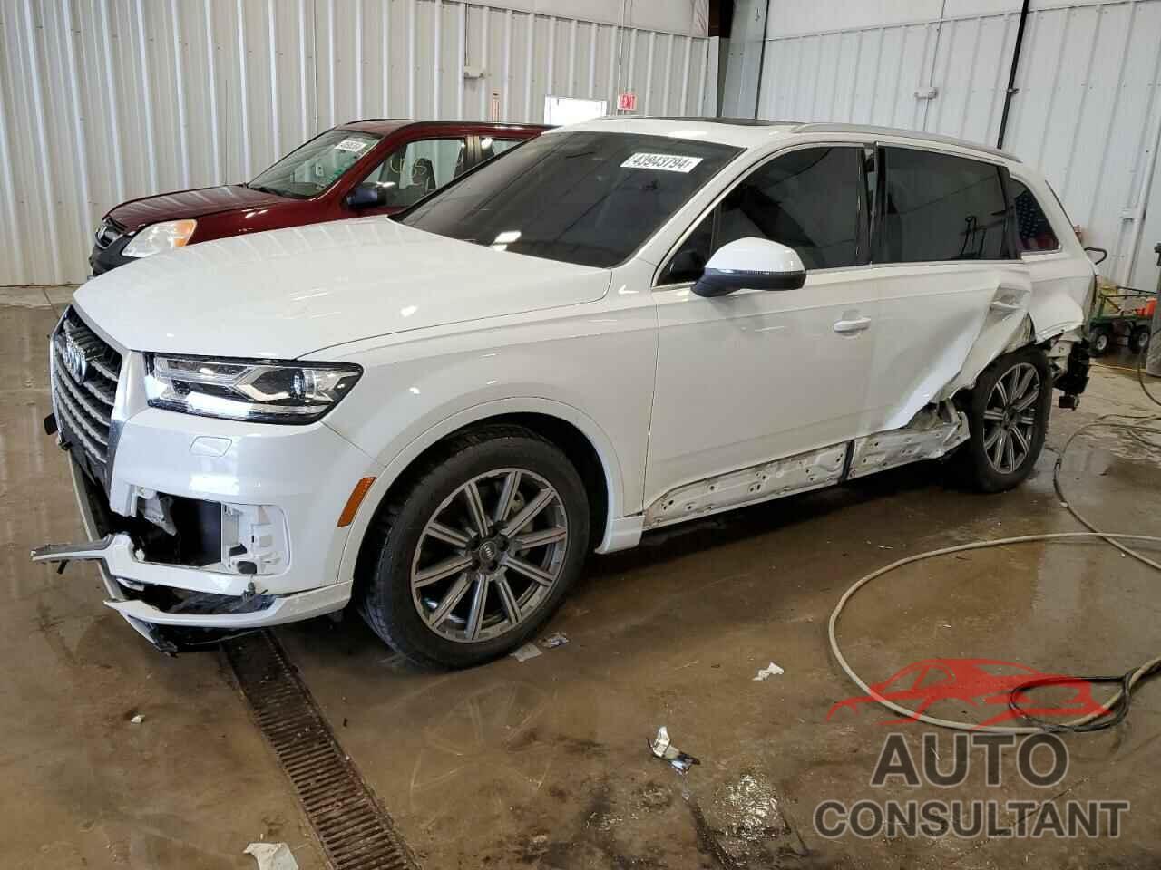 AUDI Q7 2017 - WA1LAAF73HD032668