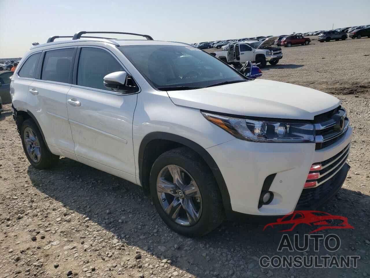 TOYOTA HIGHLANDER 2018 - 5TDDZRFH3JS810424