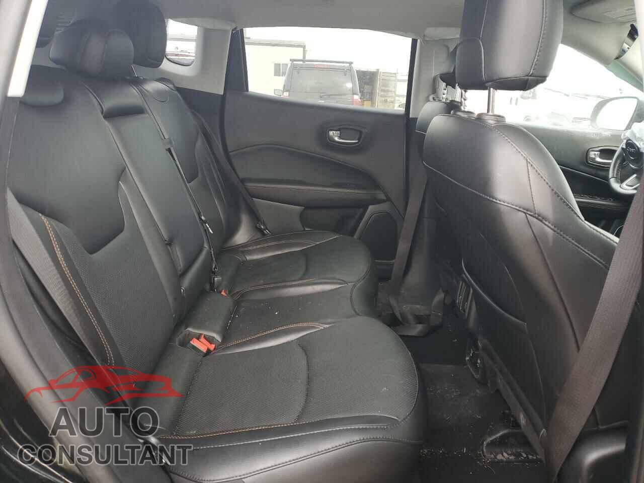 JEEP COMPASS 2021 - 3C4NJDCB4MT514014