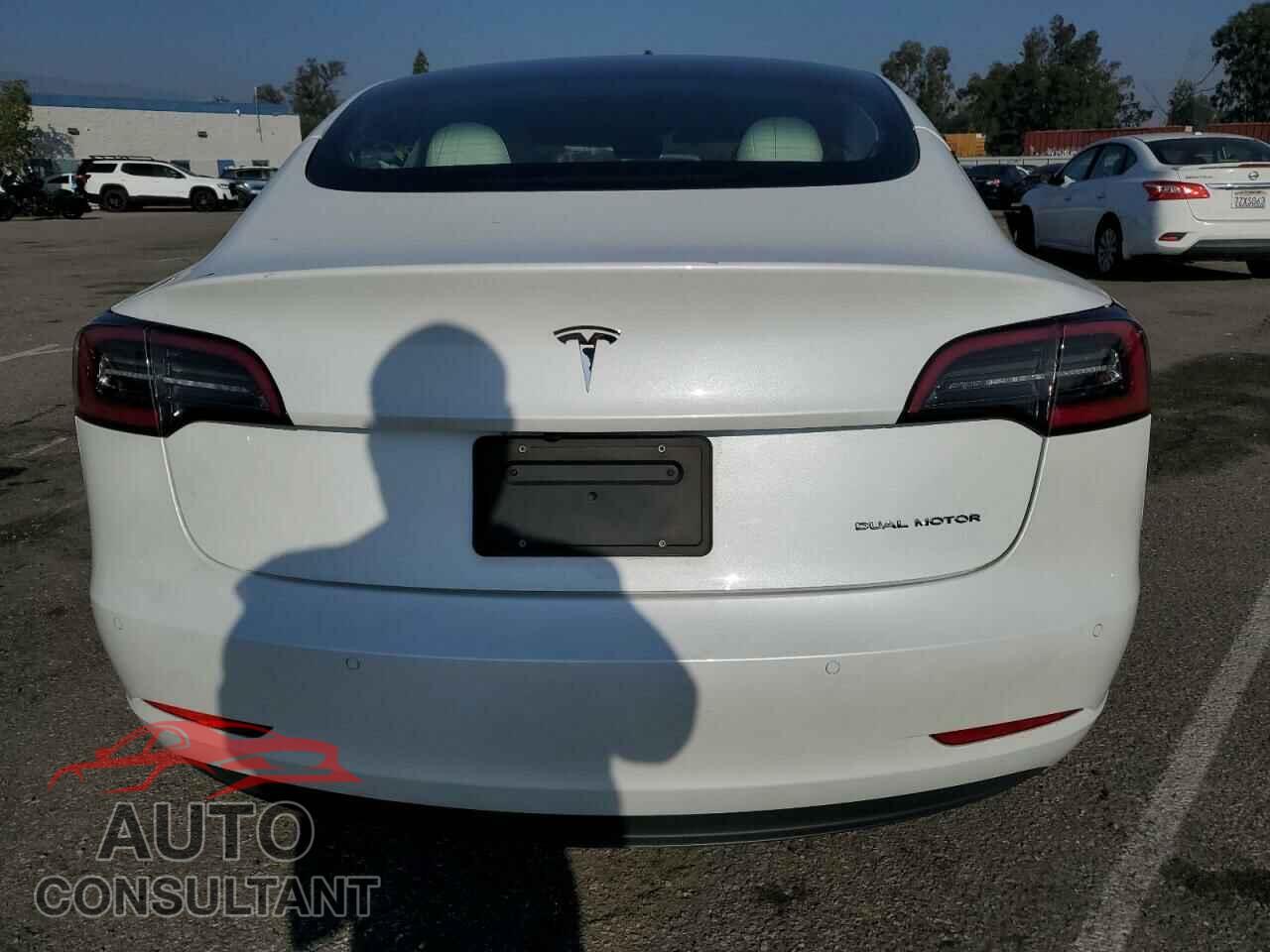 TESLA MODEL 3 2022 - 5YJ3E1EB3NF152684