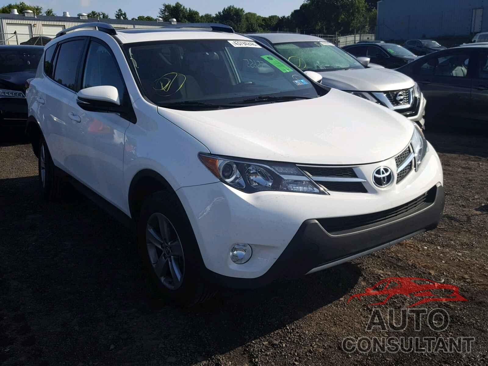 TOYOTA RAV4 XLE 2015 - 2T3RFREVXFW250705
