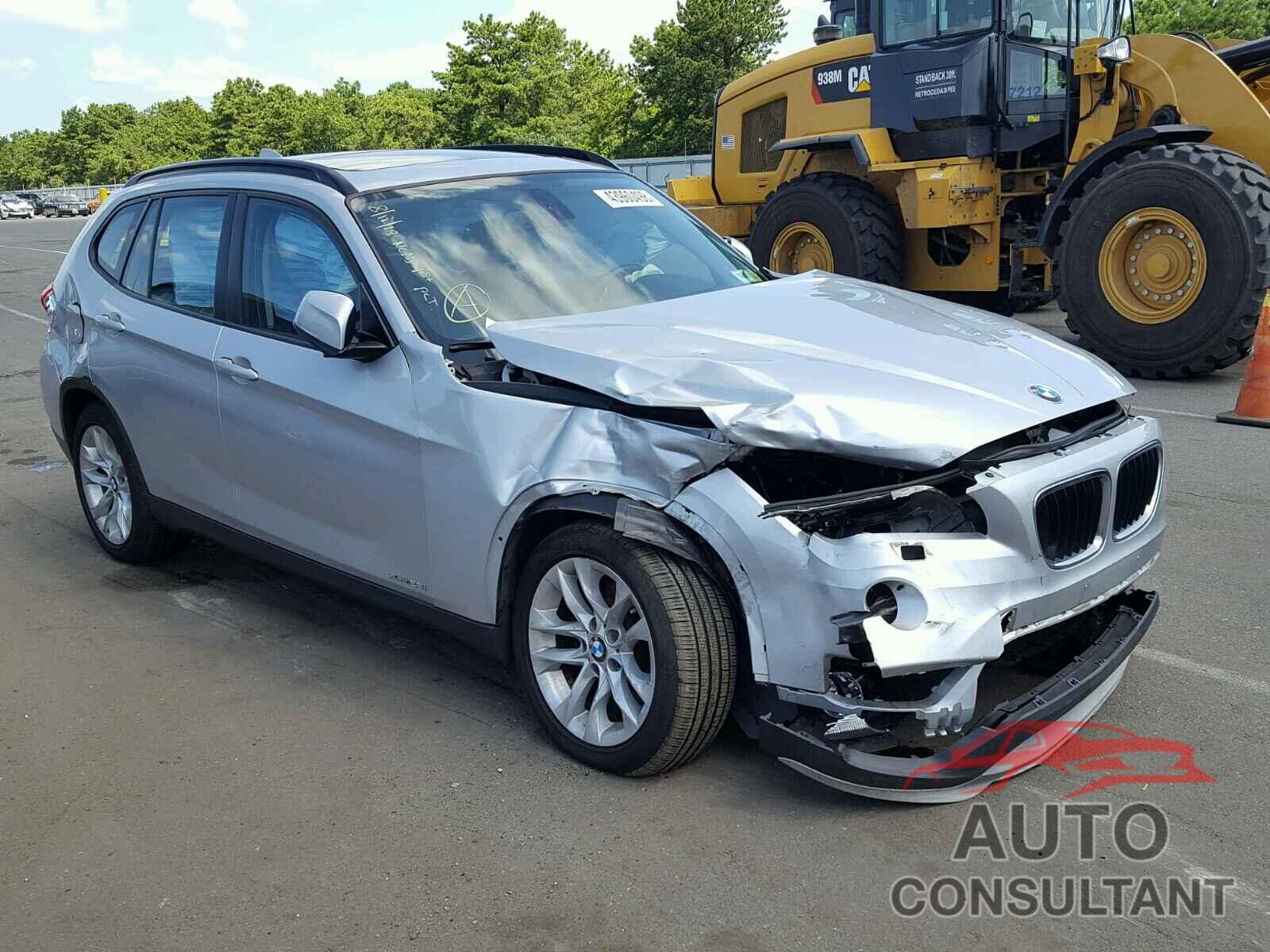 BMW X1 XDRIVE28I 2015 - WBAVL1C56FVY29867