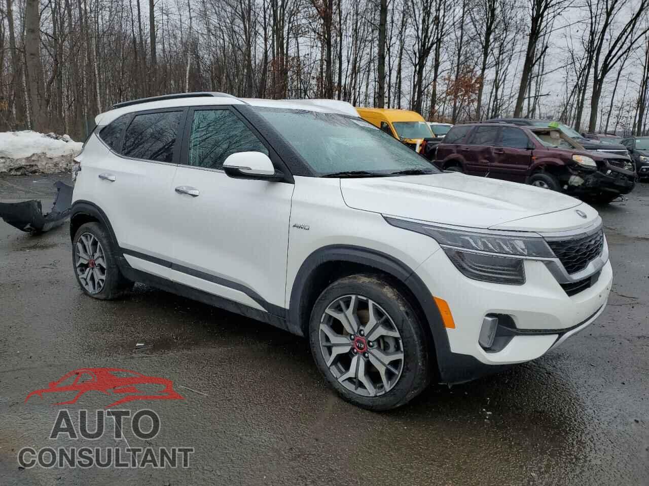 KIA SELTOS 2021 - KNDETCA29M7219096