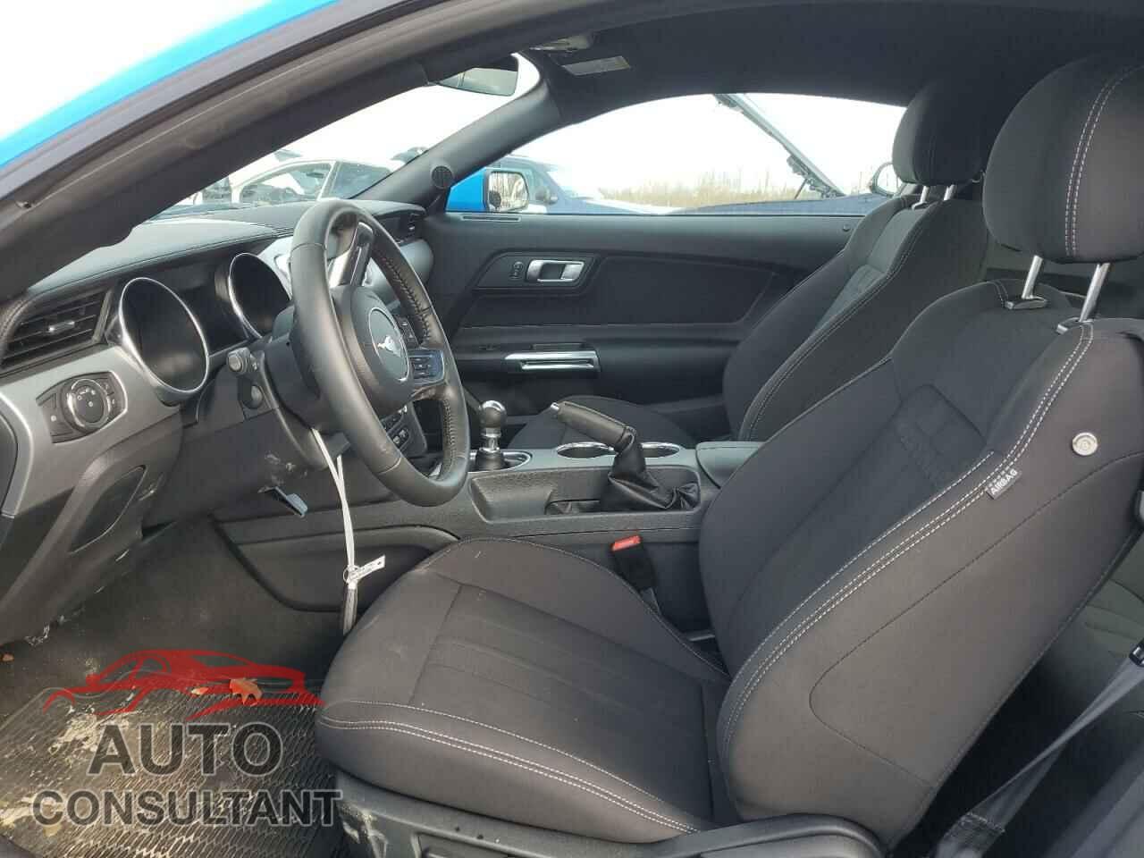 FORD MUSTANG 2022 - 1FA6P8CF4N5135857