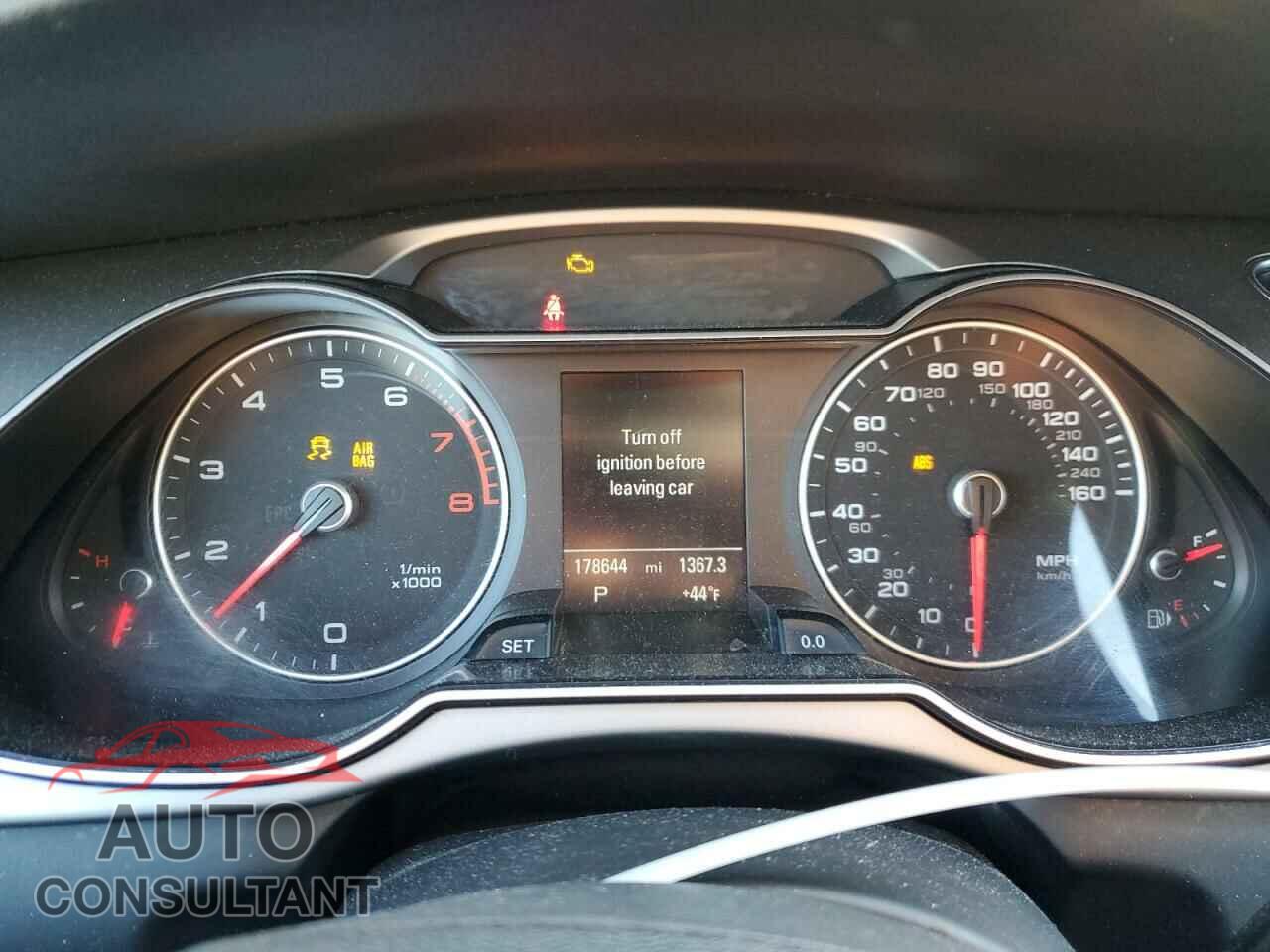 AUDI A4 2015 - WAUBFAFL9FN002479