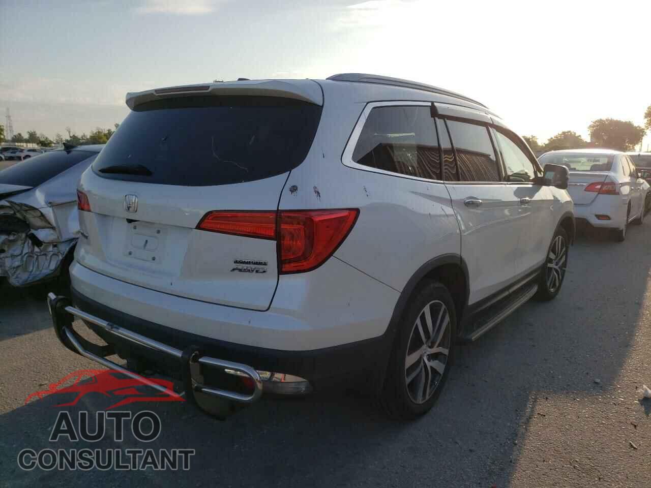 HONDA PILOT 2016 - 5FNYF6H9XGB108385