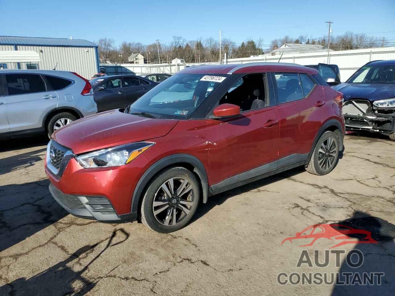 NISSAN KICKS 2018 - 3N1CP5CU7JL536018