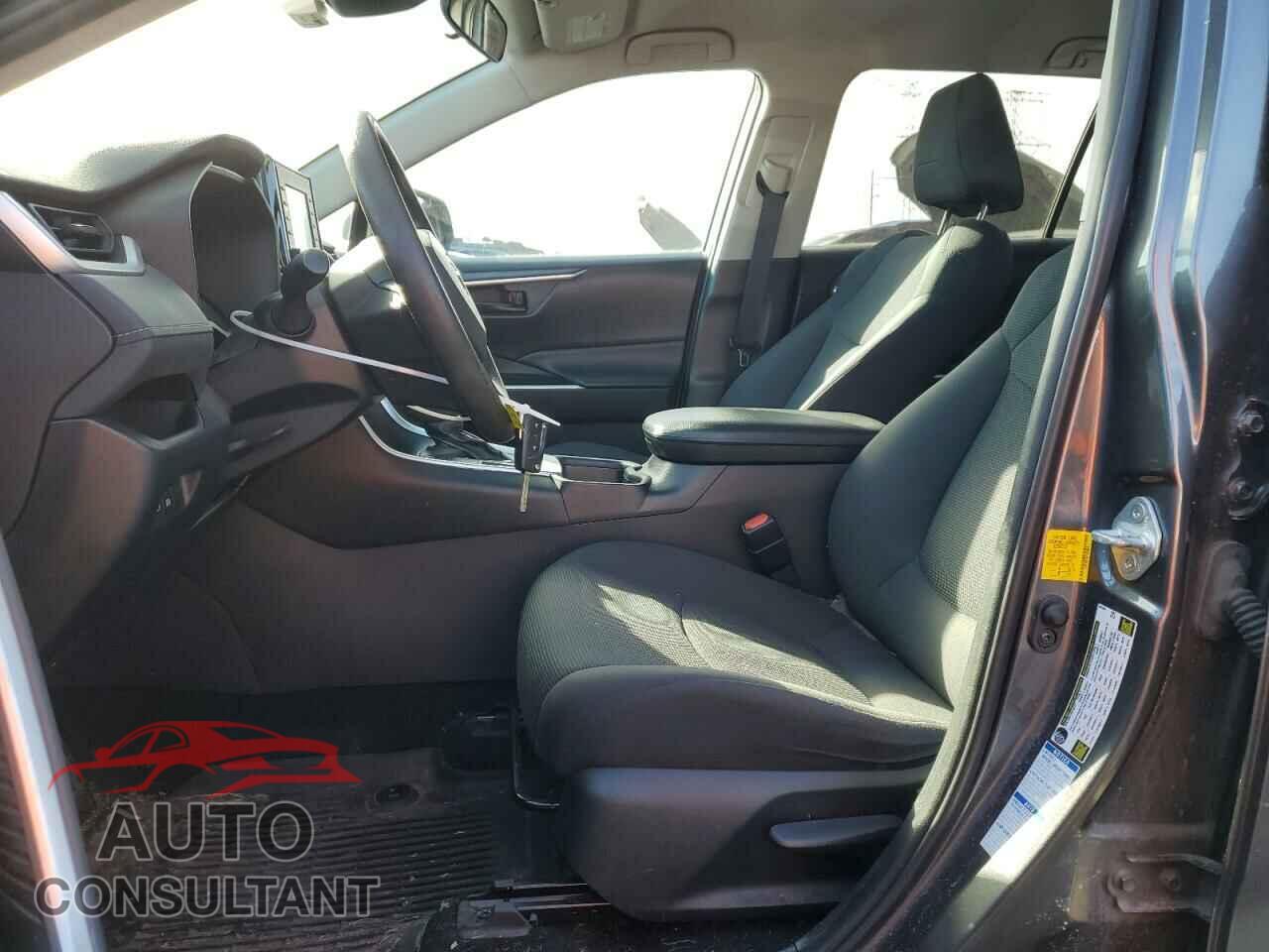 TOYOTA RAV4 2019 - 2T3F1RFV4KC028043