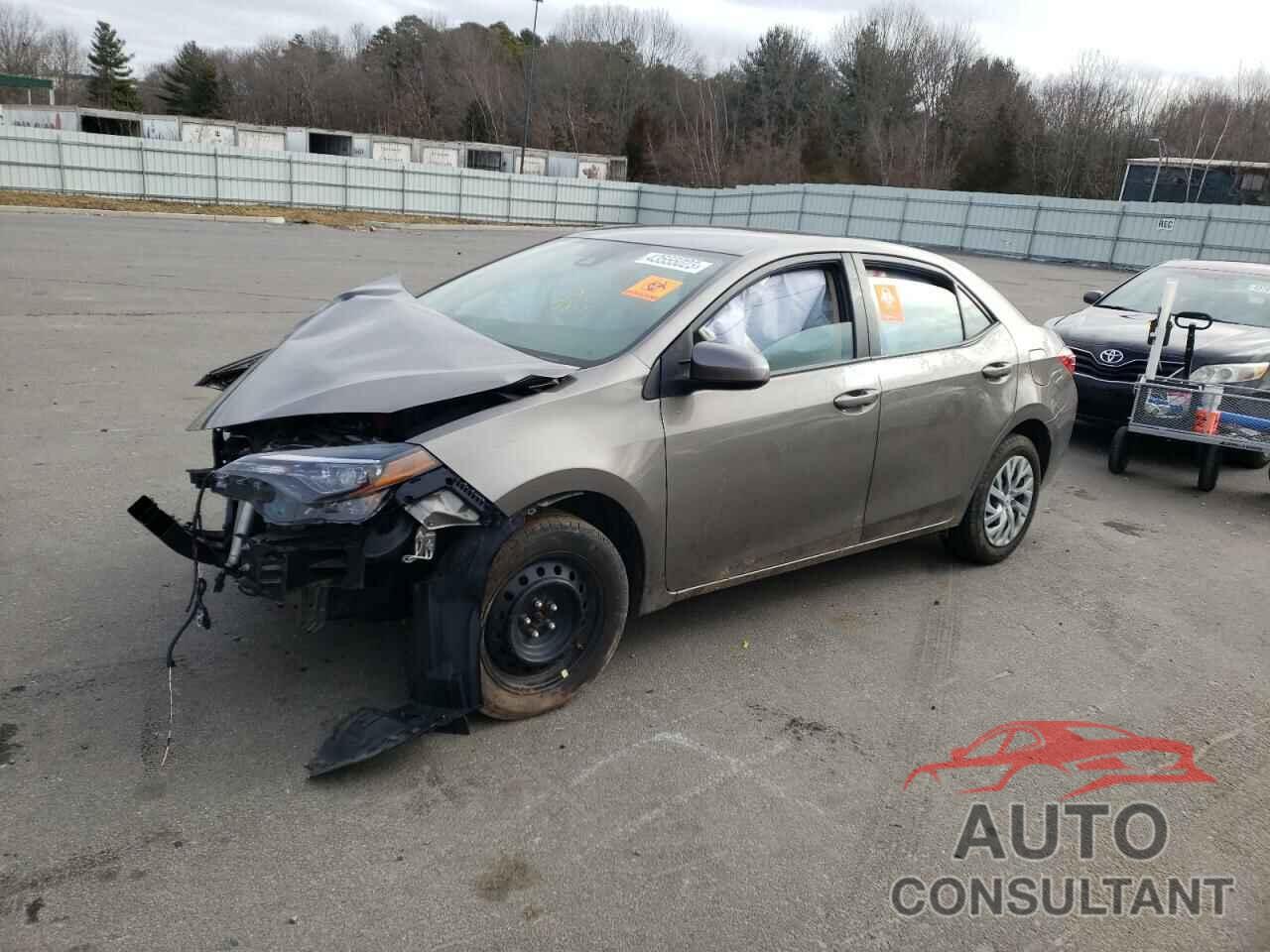 TOYOTA COROLLA 2018 - 2T1BURHE1JC018841