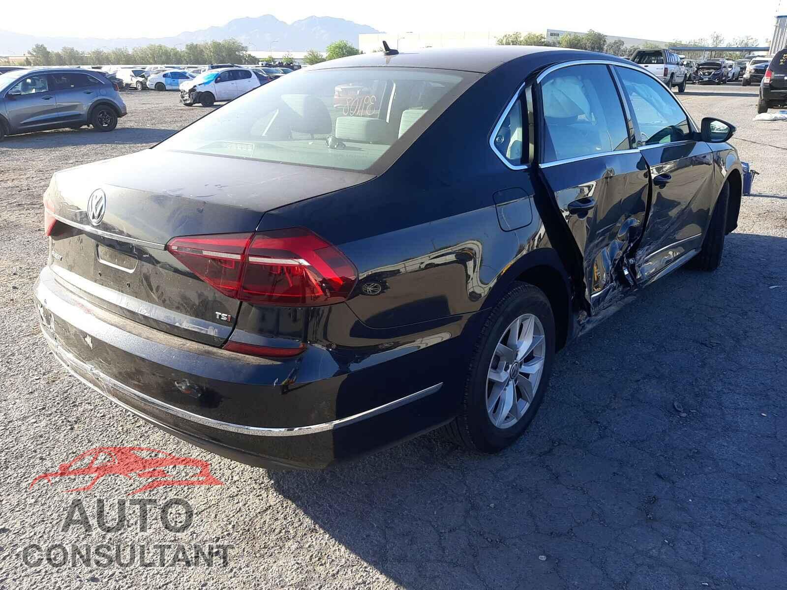 VOLKSWAGEN PASSAT 2017 - 1VWAT7A33HC036074