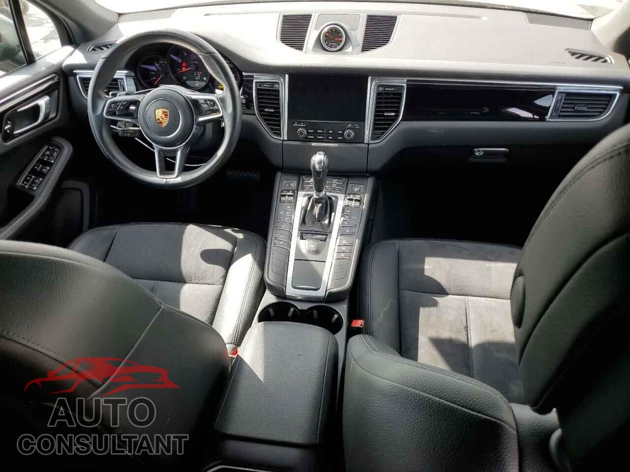 PORSCHE MACAN 2018 - WP1AA2A51JLB19553