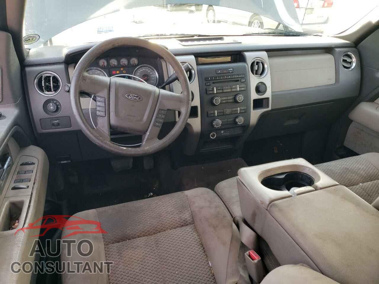FORD F-150 2010 - 1FTEX1C85AKB70823