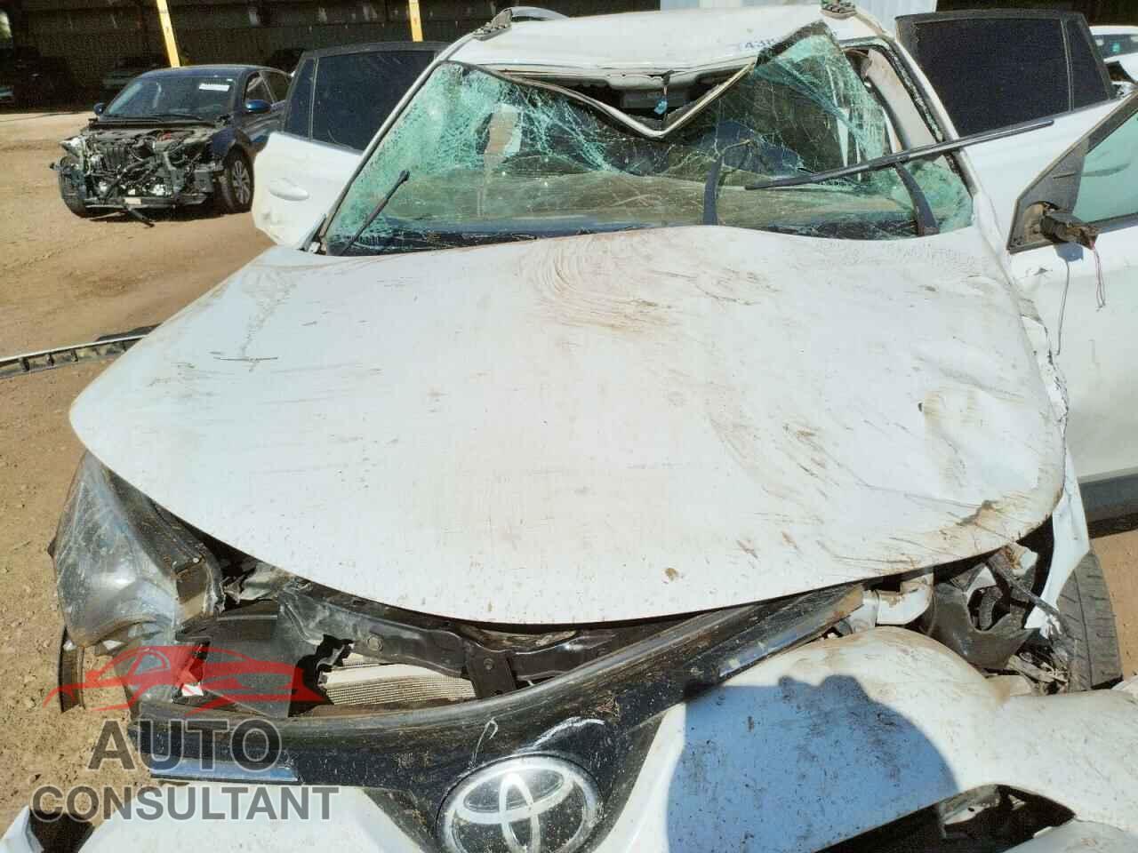 TOYOTA RAV4 2018 - 2T3BFREV9JW749120