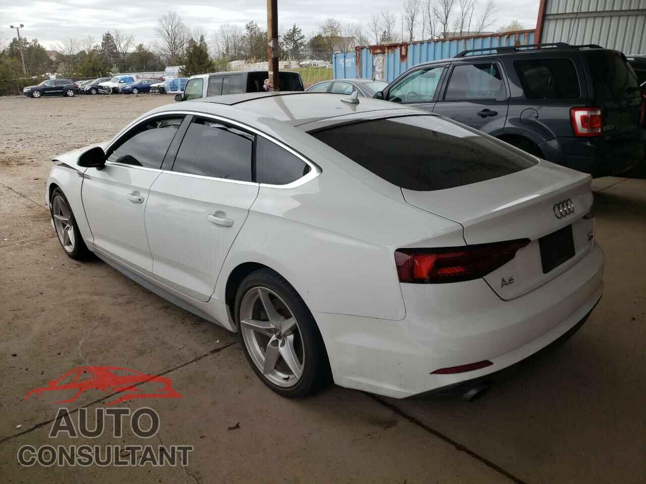 AUDI A5 2018 - WAUDNCF57JA112181