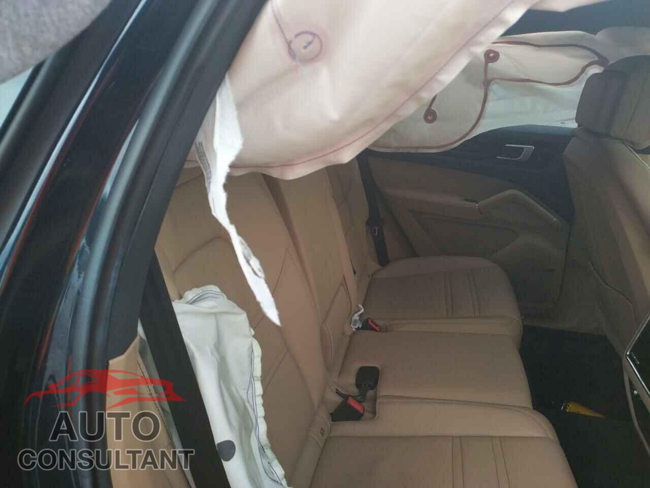 PORSCHE CAYENNE 2019 - WP1AA2AY9KDA18993