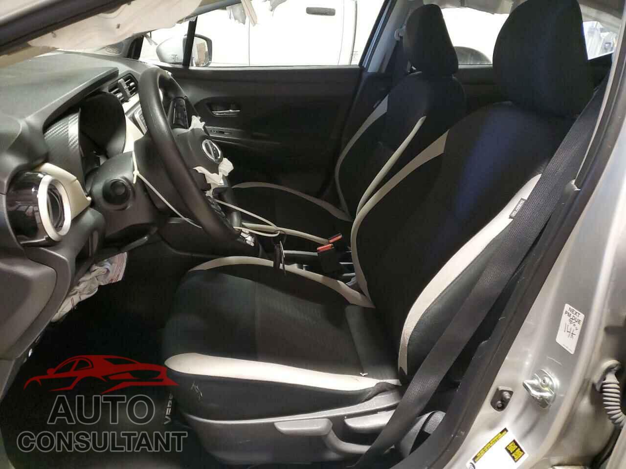 NISSAN VERSA 2021 - 3N1CN8EV5ML889181