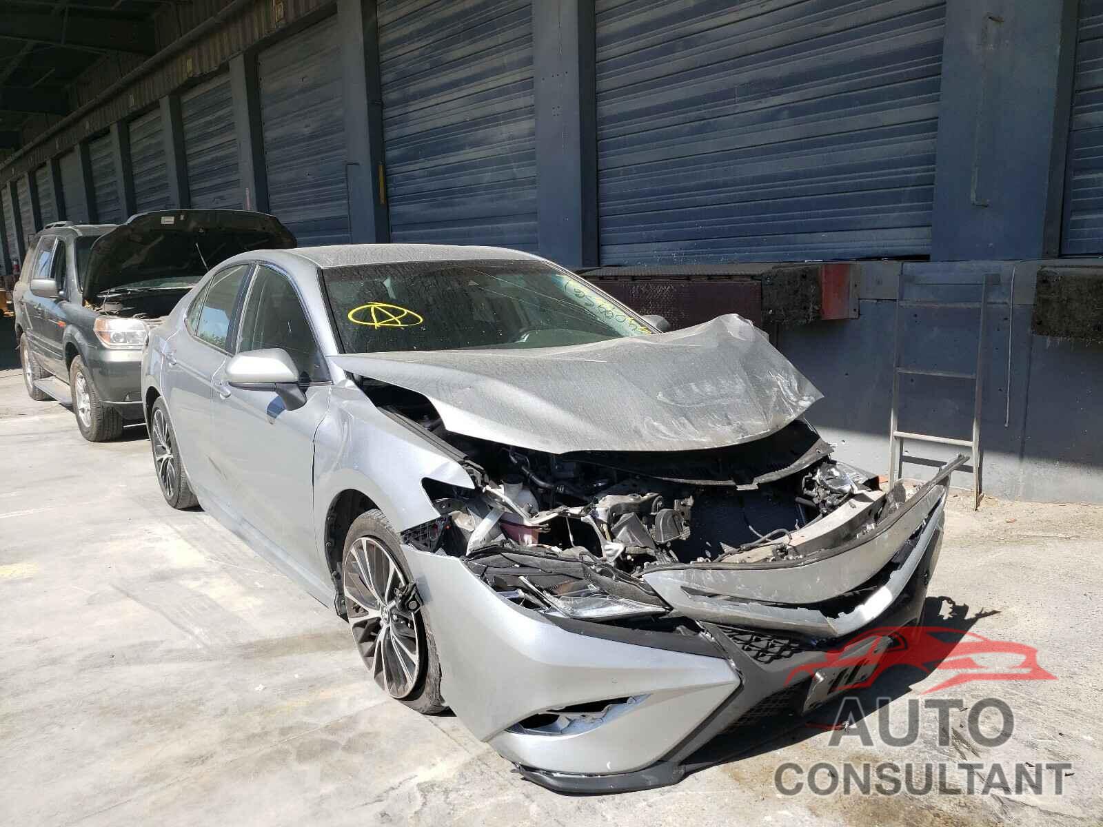 TOYOTA CAMRY 2019 - 4T1B11HK5KU195621
