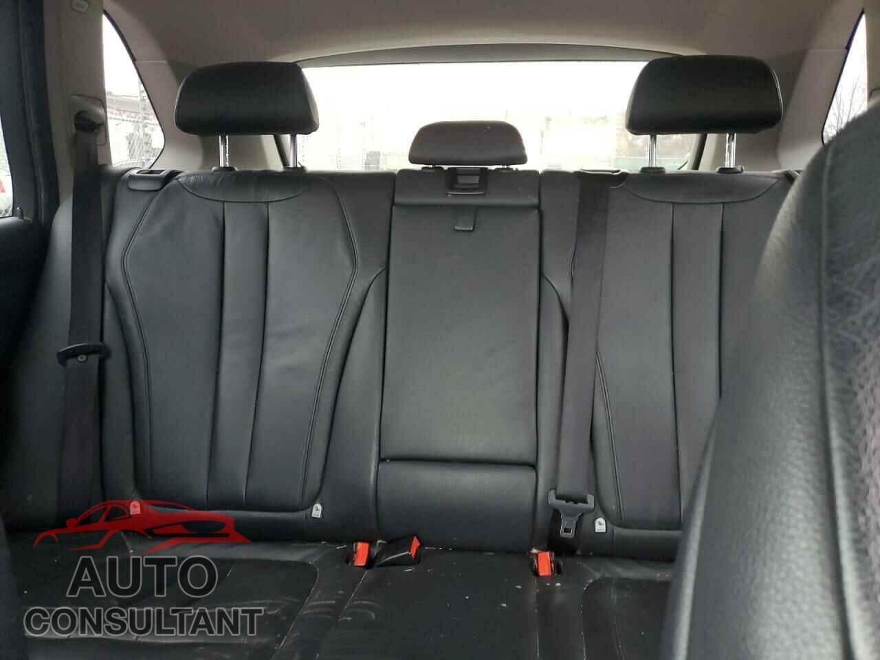 BMW X5 2014 - 5UXKR0C54E0H18116