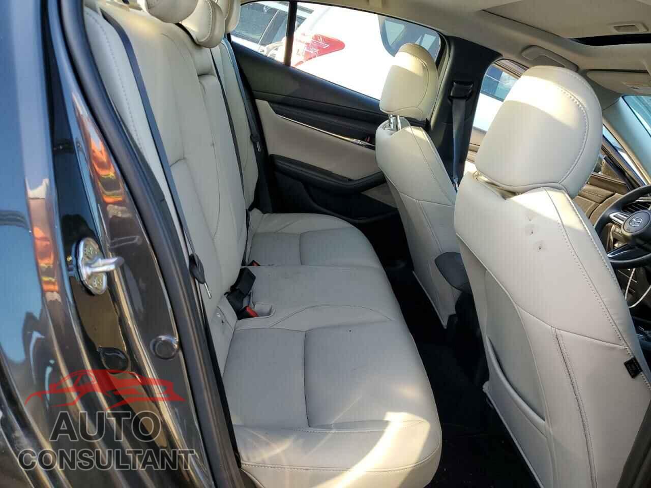 MAZDA 3 2023 - 3MZBPACM2PM380584