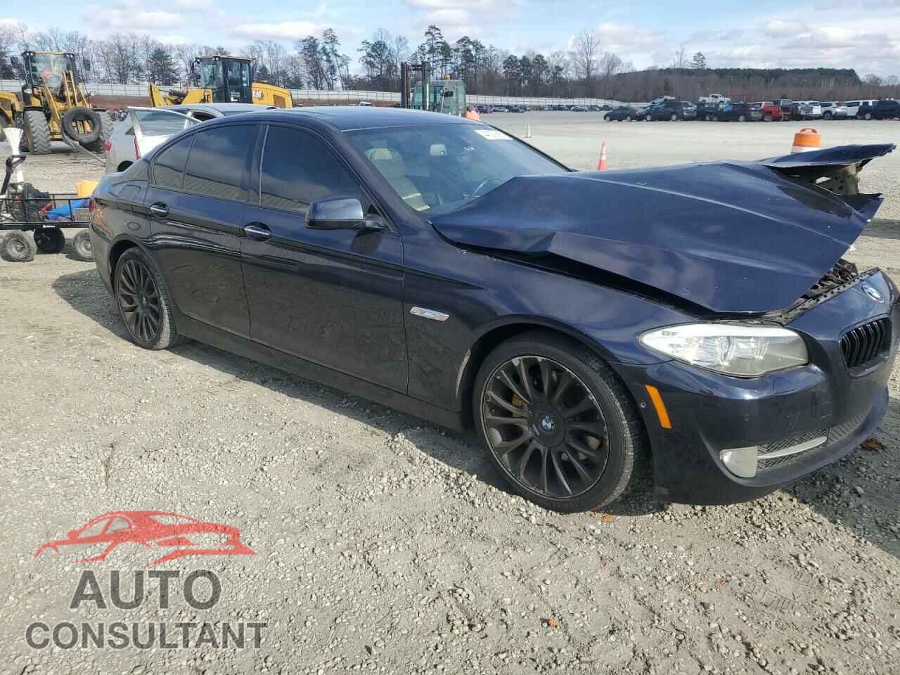 BMW 5 SERIES 2013 - WBAFR7C56DC824263