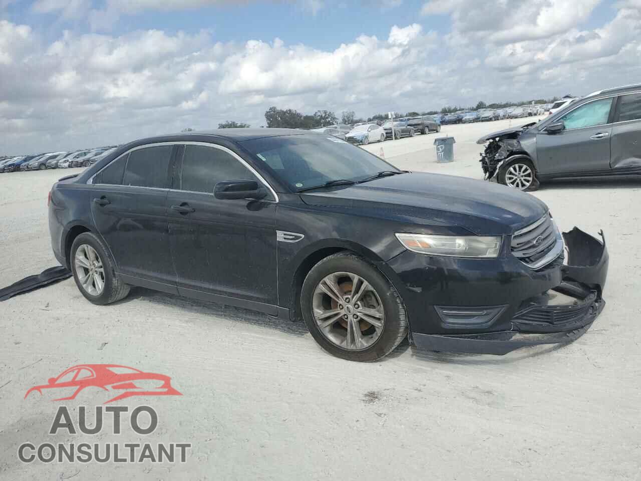 FORD TAURUS 2013 - 1FAHP2E89DG179943