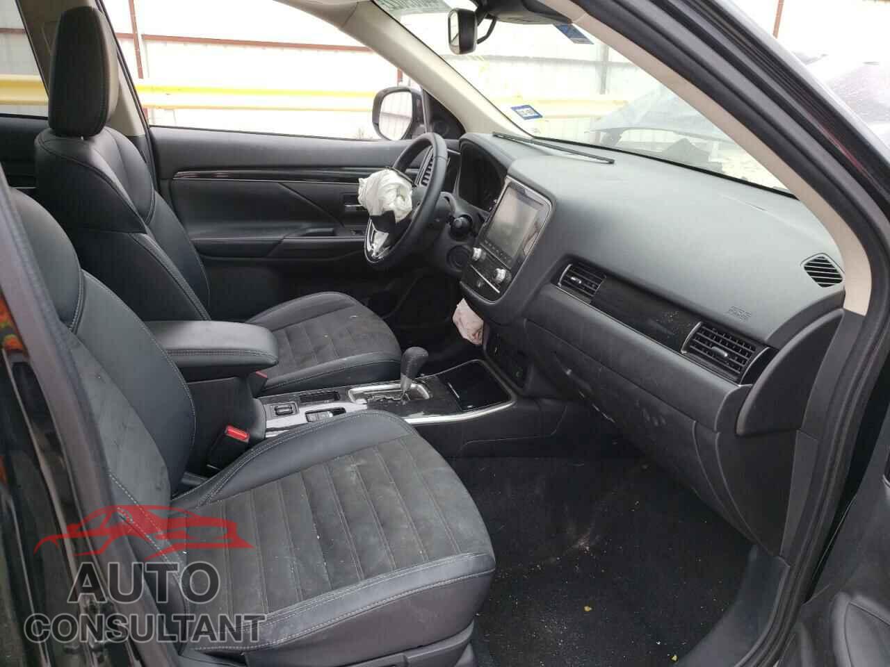 MITSUBISHI OUTLANDER 2020 - JA4AD3A36LZ005362