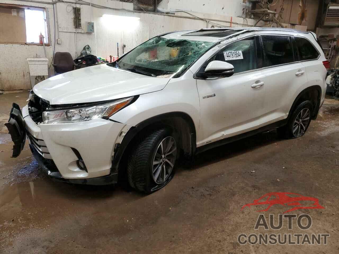 TOYOTA HIGHLANDER 2019 - 5TDJGRFH6KS058843