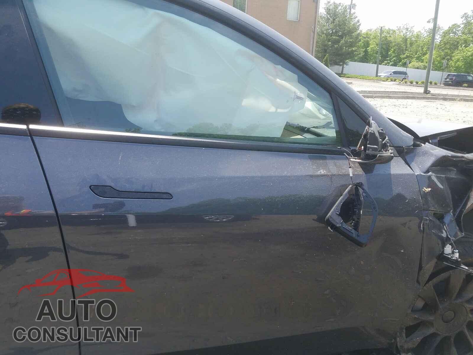 TESLA MODEL Y 2021 - 5YJYGDEE0MF080241
