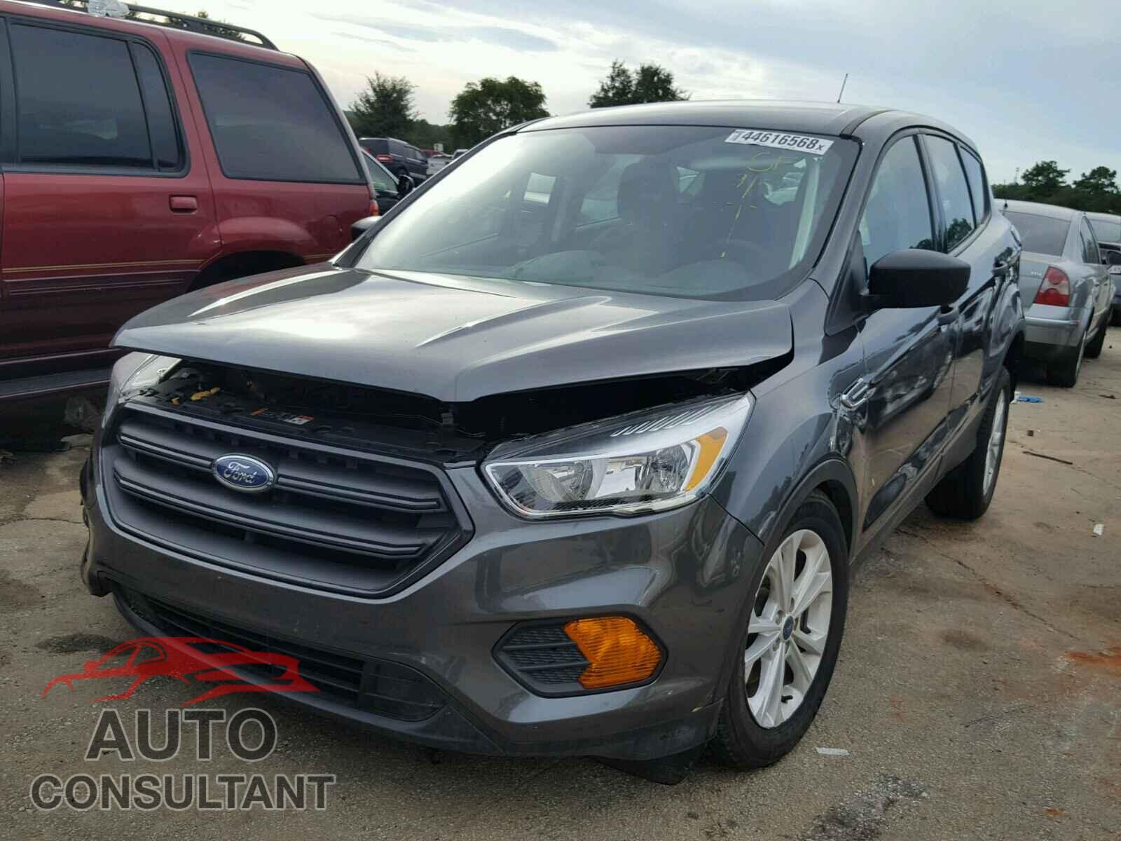 FORD ESCAPE S 2017 - 1FMCU0F72HUB95539