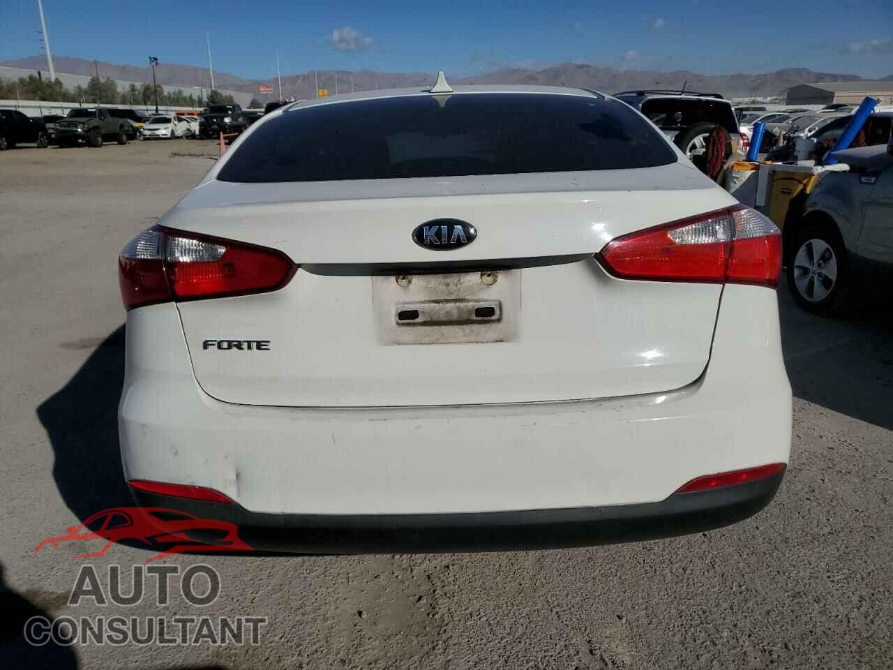 KIA FORTE 2016 - KNAFK4A69G5586612