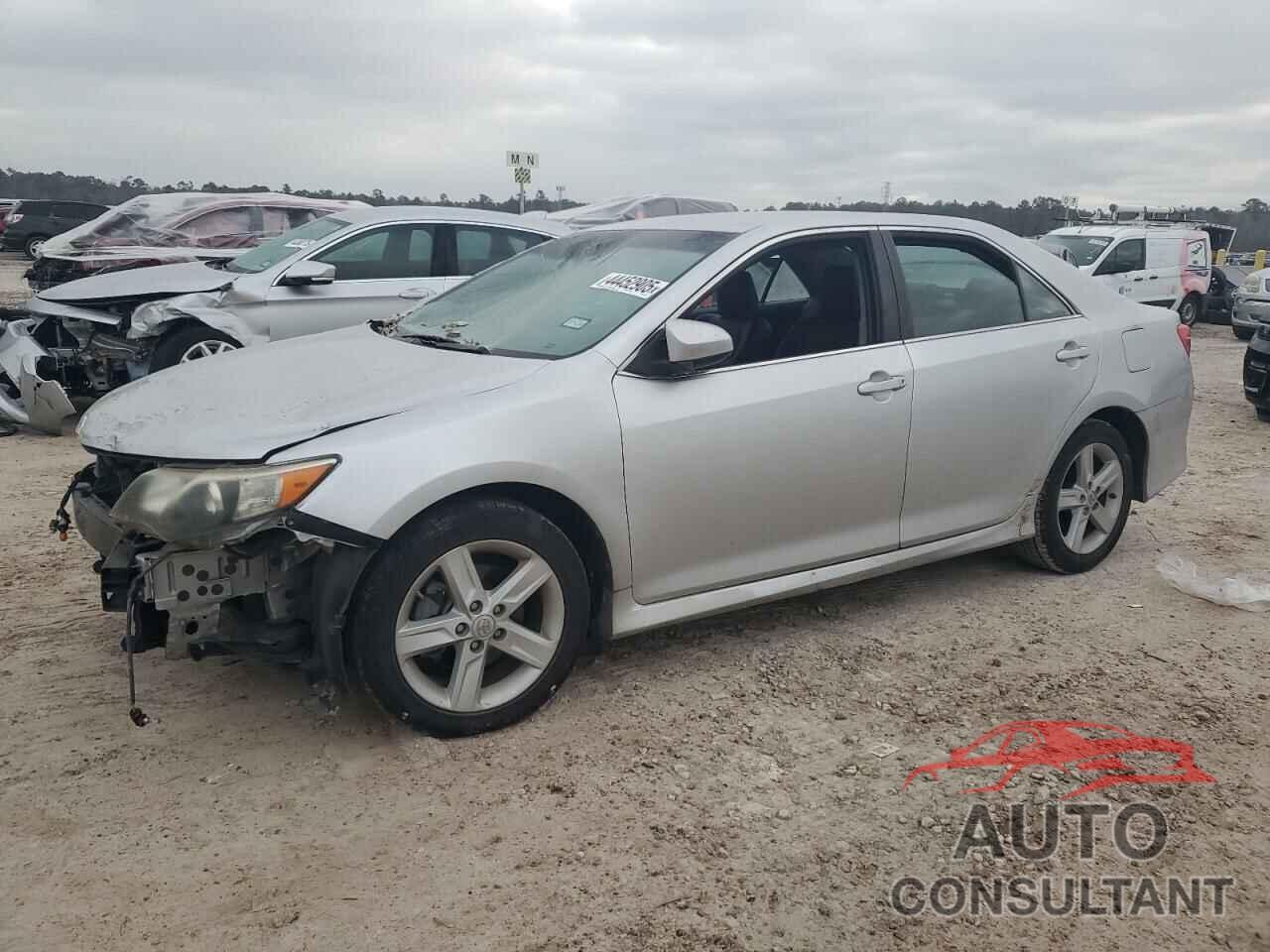 TOYOTA CAMRY 2013 - 4T1BF1FK3DU256360