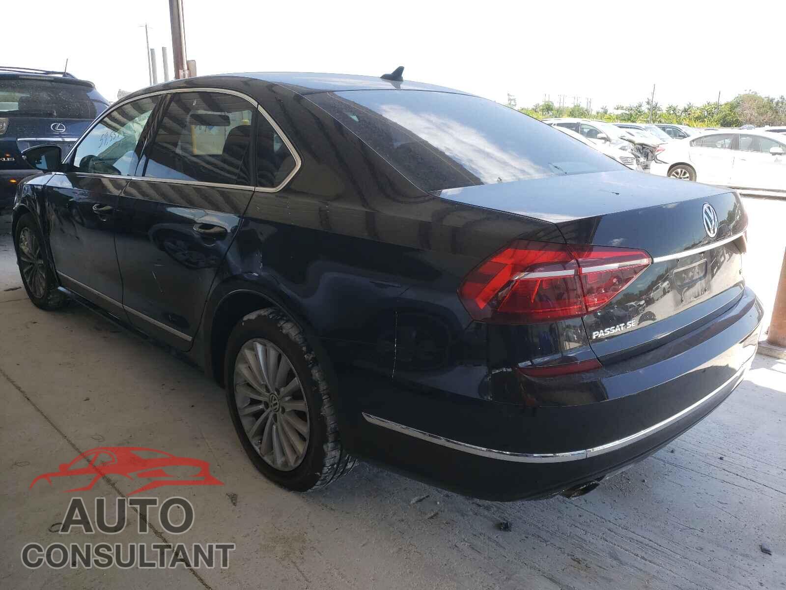 VOLKSWAGEN PASSAT 2017 - 1VWBT7A30HC012397