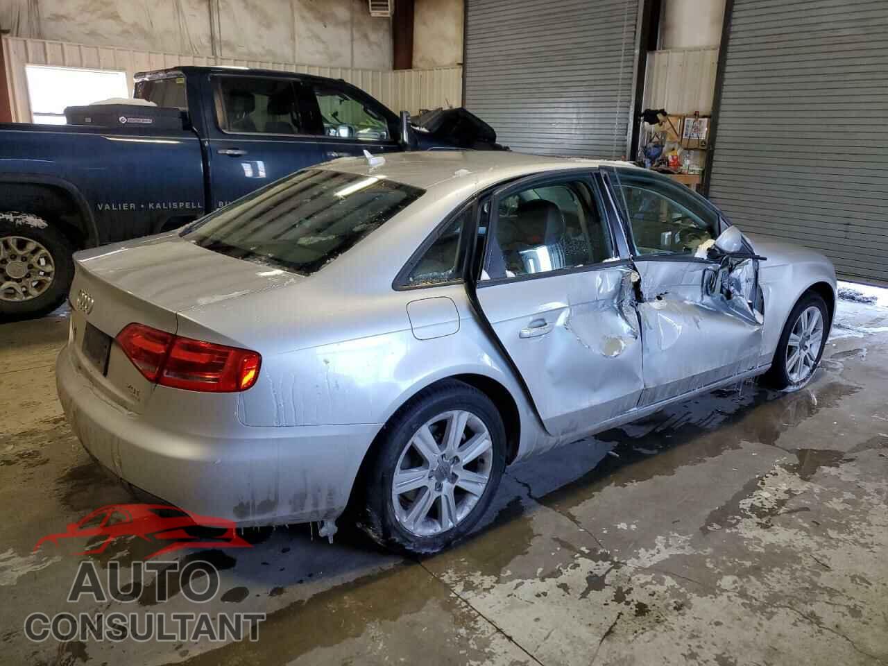 AUDI A4 2011 - WAUDFAFL4BN045310