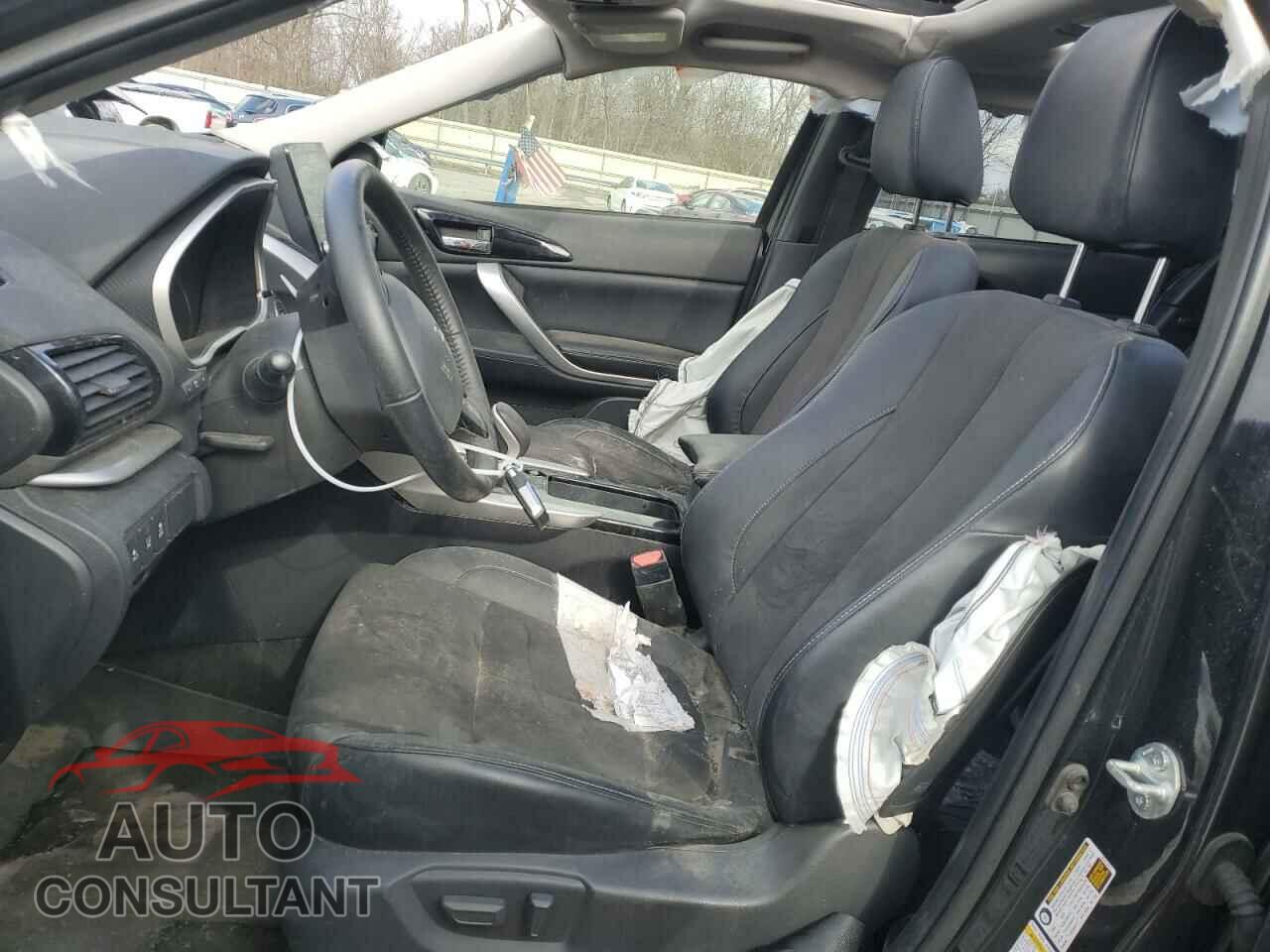 MITSUBISHI ECLIPSE 2022 - JA4ATWAA3NZ004255