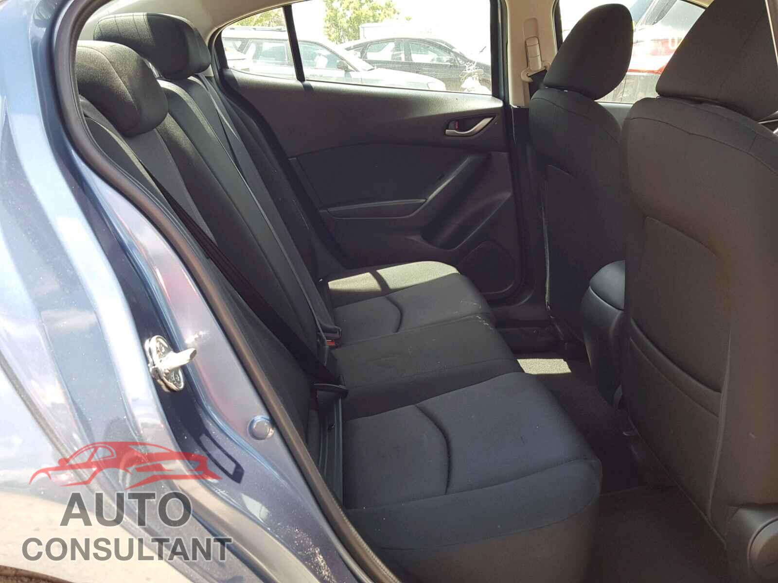 MAZDA 3 2015 - 3MZBM1U76FM173566