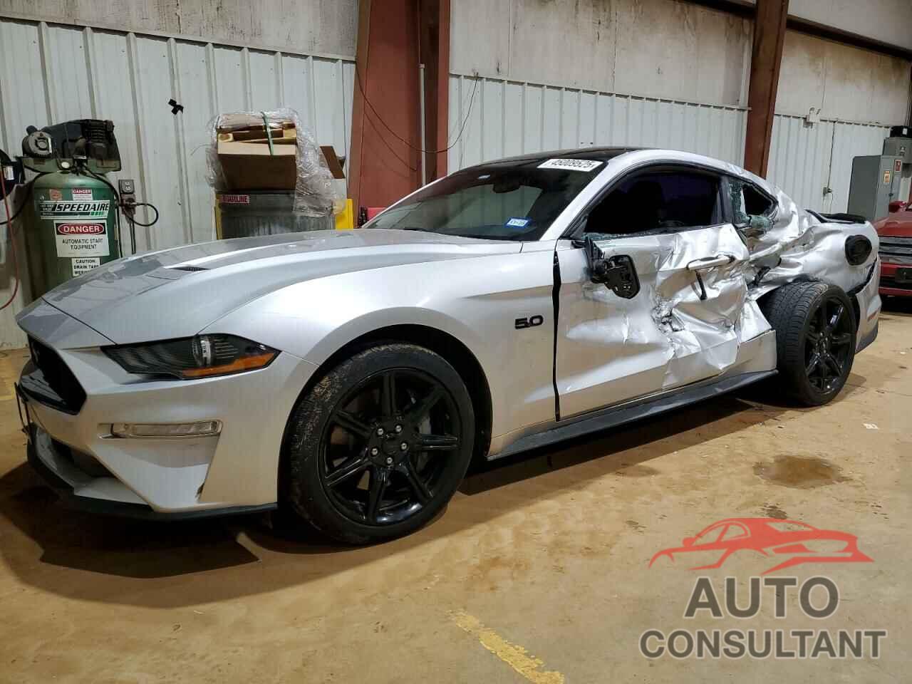 FORD MUSTANG 2019 - 1FA6P8CF2K5123072