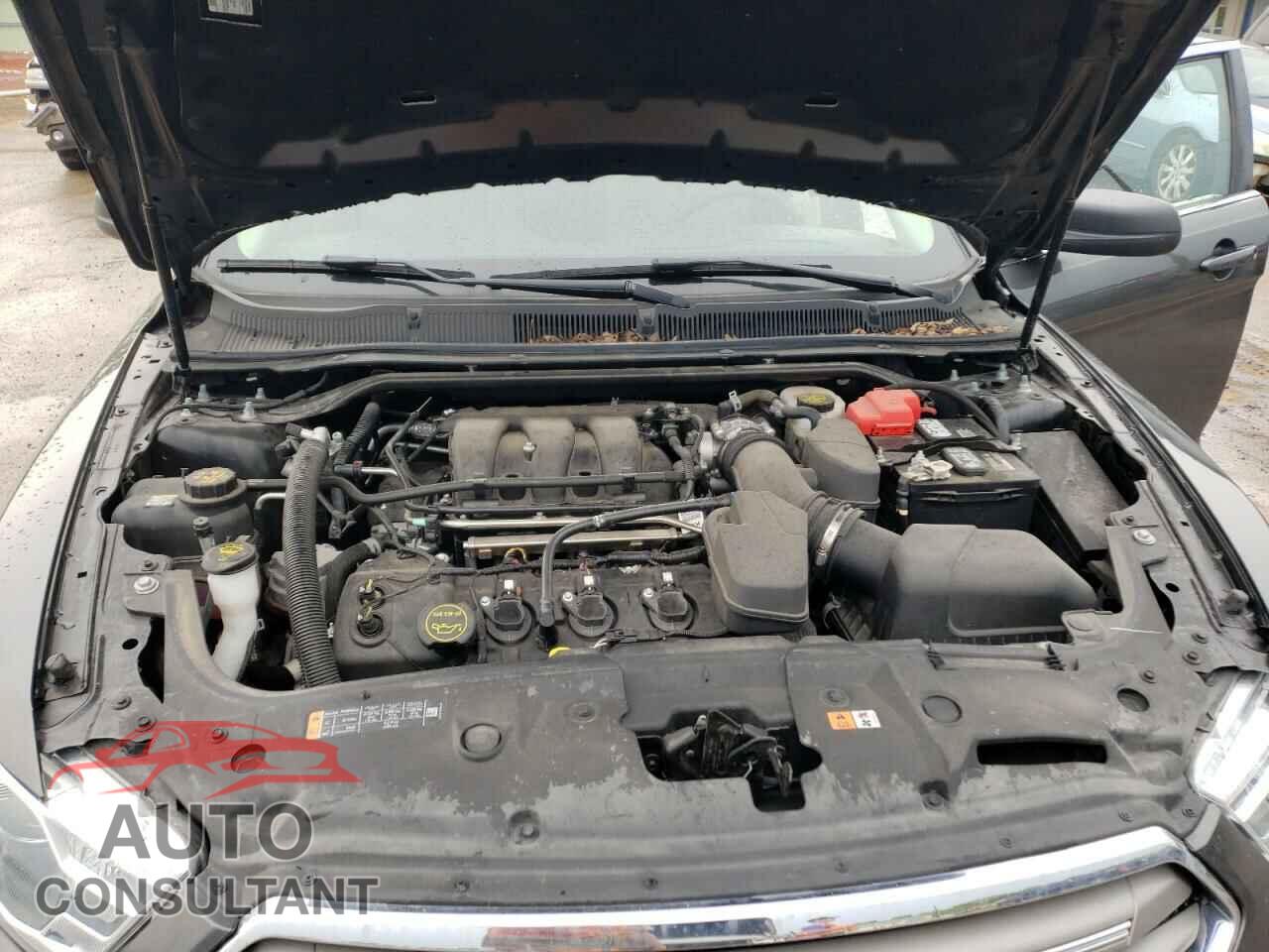 FORD TAURUS 2019 - 1FAHP2D89KG114881