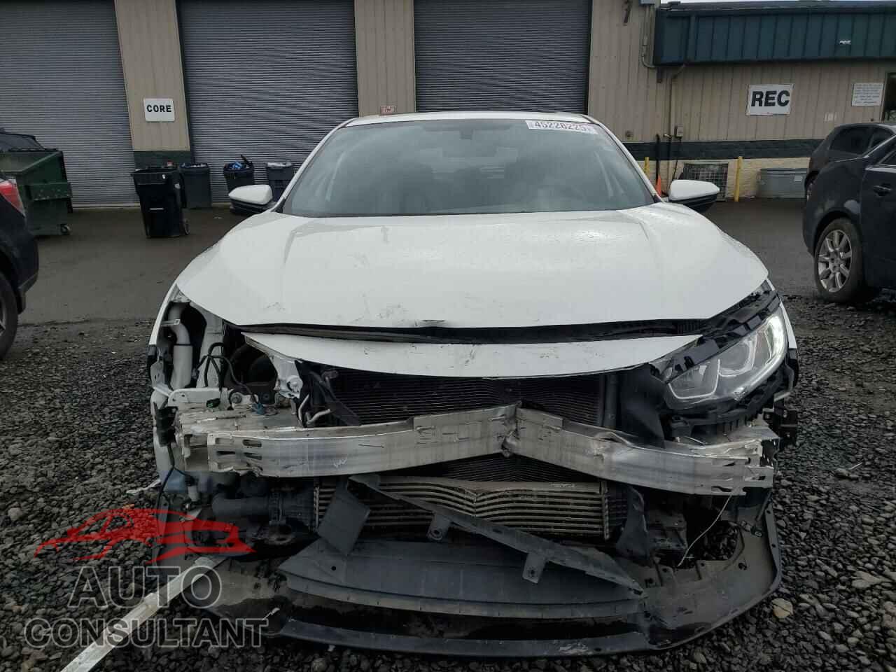 HONDA CIVIC 2017 - SHHFK7H58HU408562