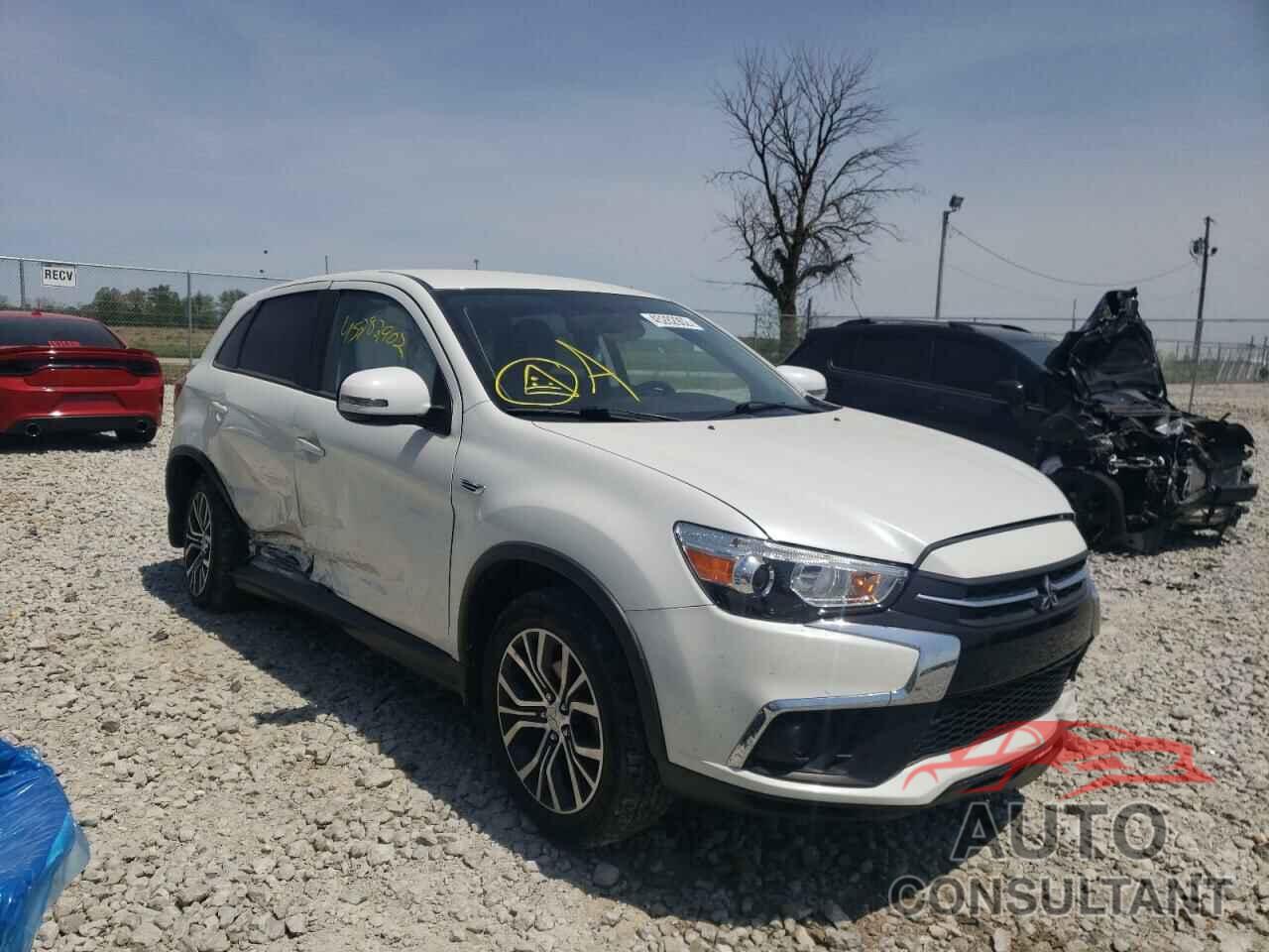 MITSUBISHI OUTLANDER 2019 - JA4AR3AUXKU026480